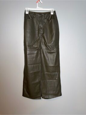 Elan Faux Super Soft Leather Pencil Skirt